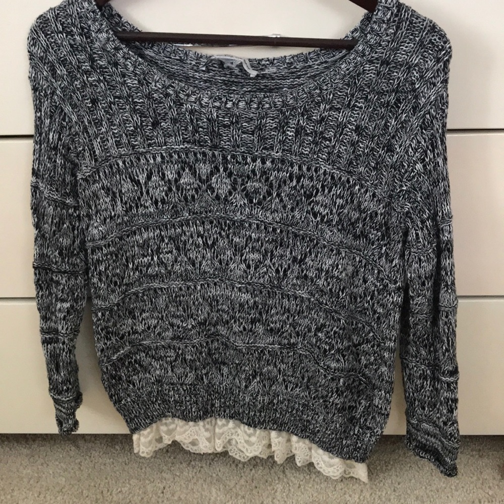 Black and white sweater American Rag